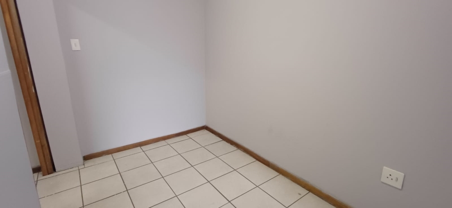 To Let commercial Property for Rent in Bethlehem Free State